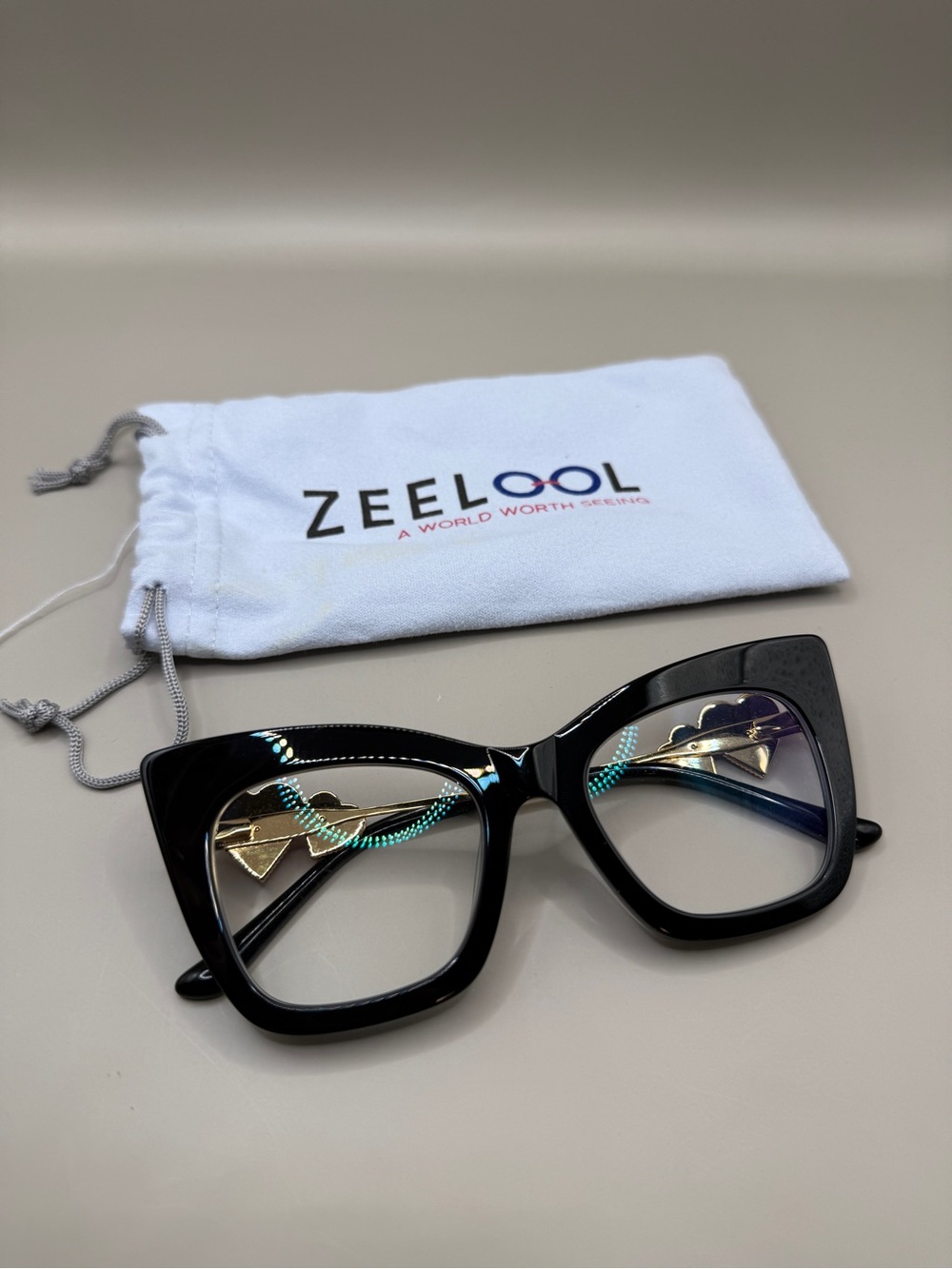 Zeelool Black Cat-Eye Fashion Glasses, unknown prescription